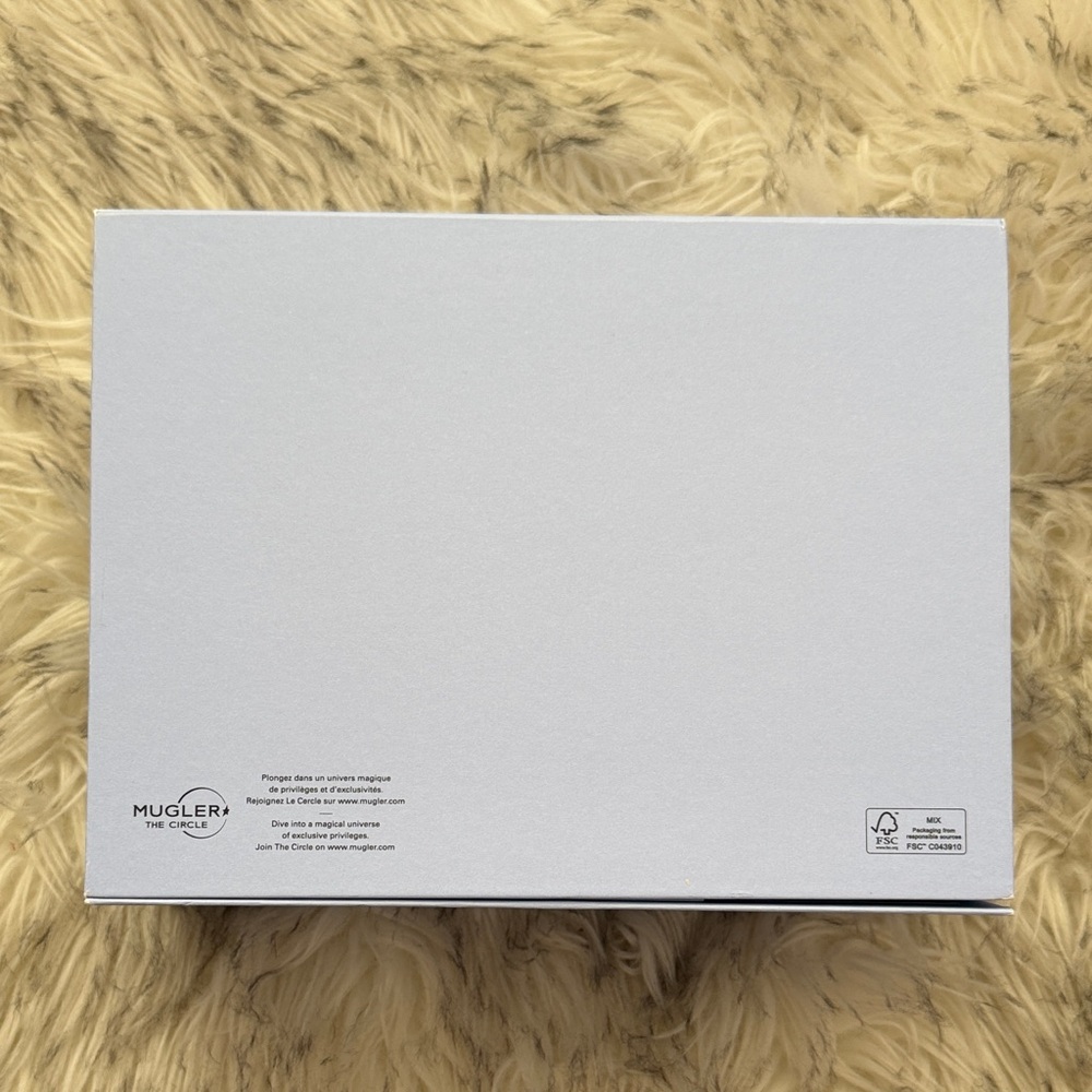 Mugler Empty Box - Picture 3 of 12